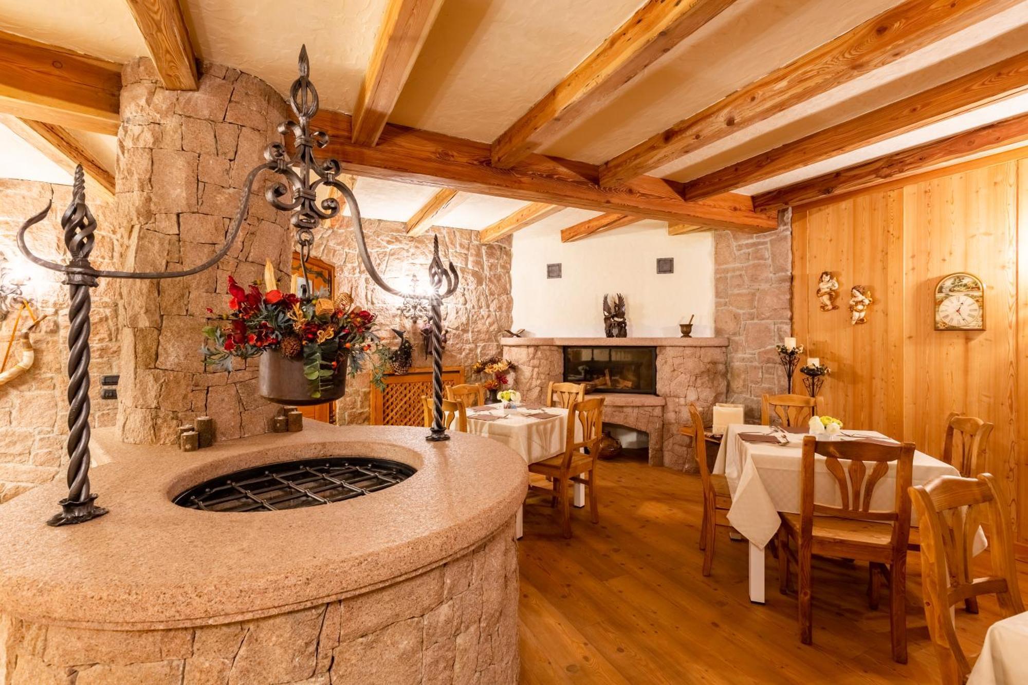 Appartamento Le Colonne - Relais Villa Quercia Tassullo Exteriér fotografie